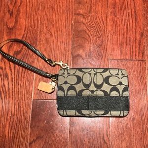 Coach design wristlet